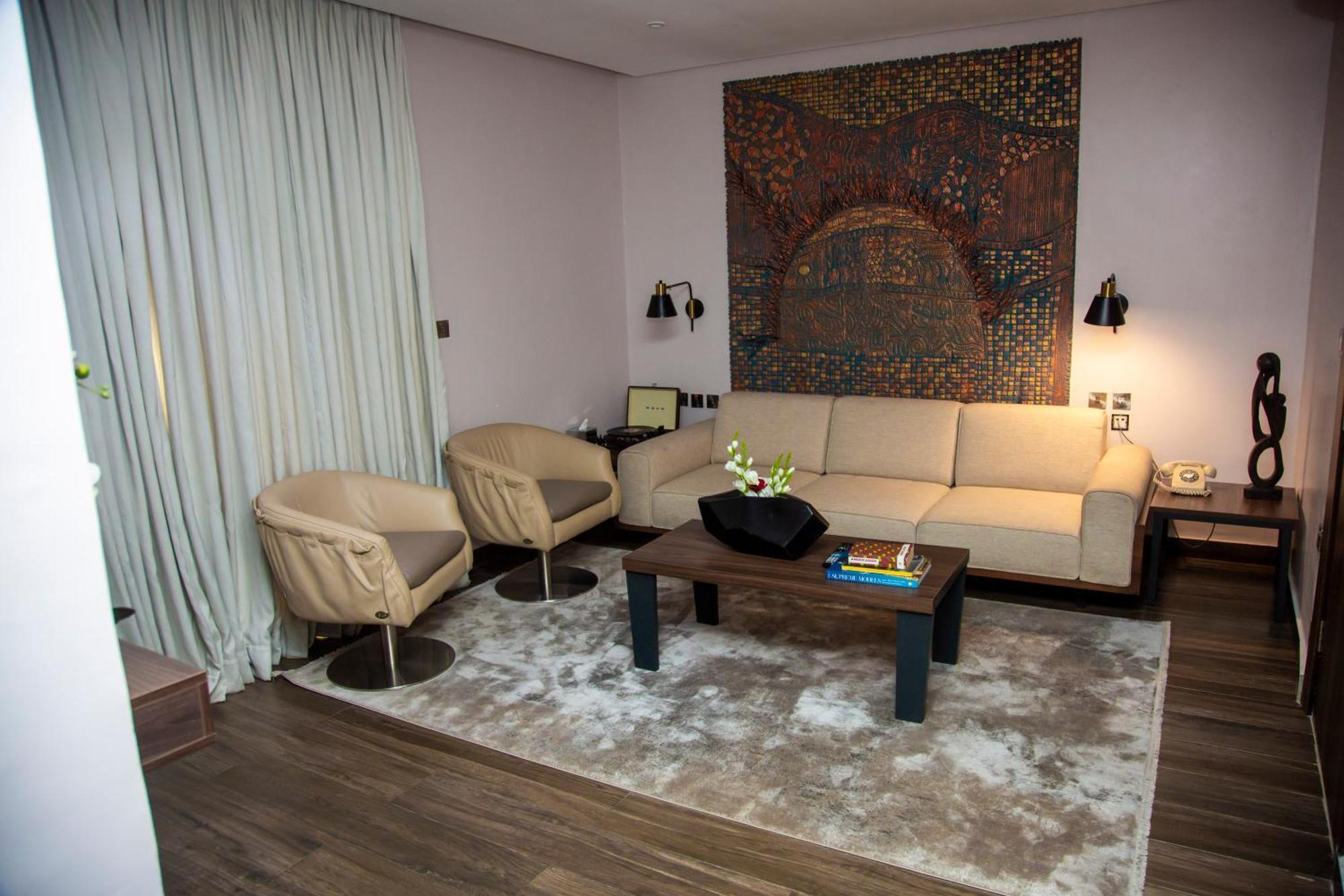 The White Orchid Hotel Лагос Екстериор снимка