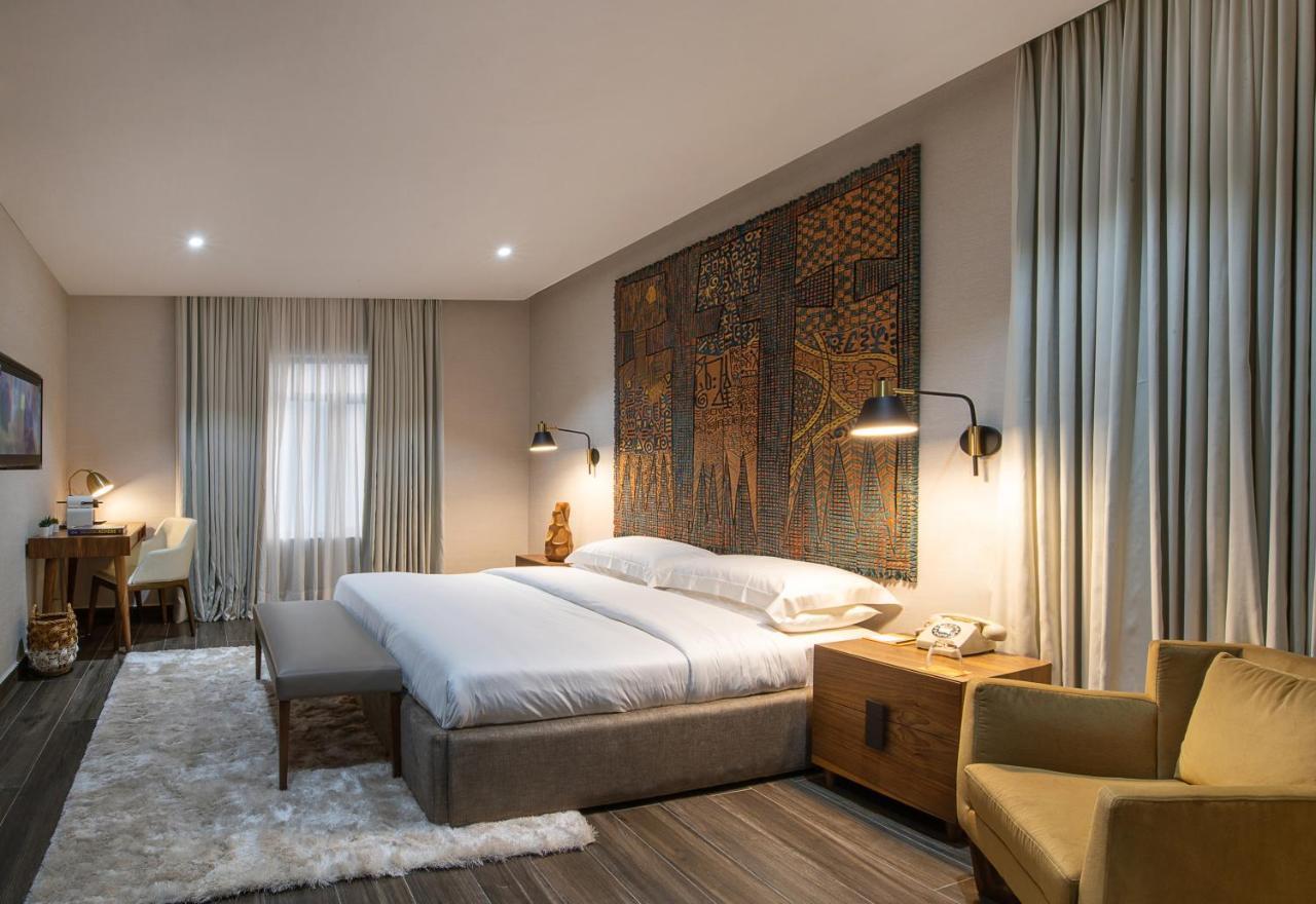 The White Orchid Hotel Лагос Екстериор снимка